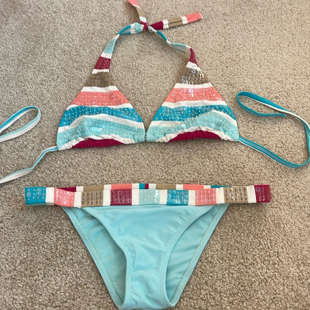 Vix bikini